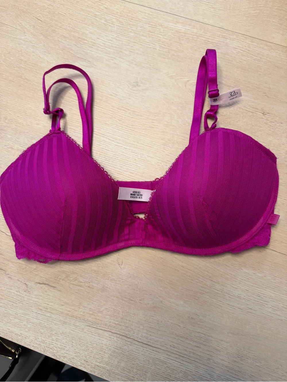 Victoria's Secret Fuchsia Padded T-Shirt Bra